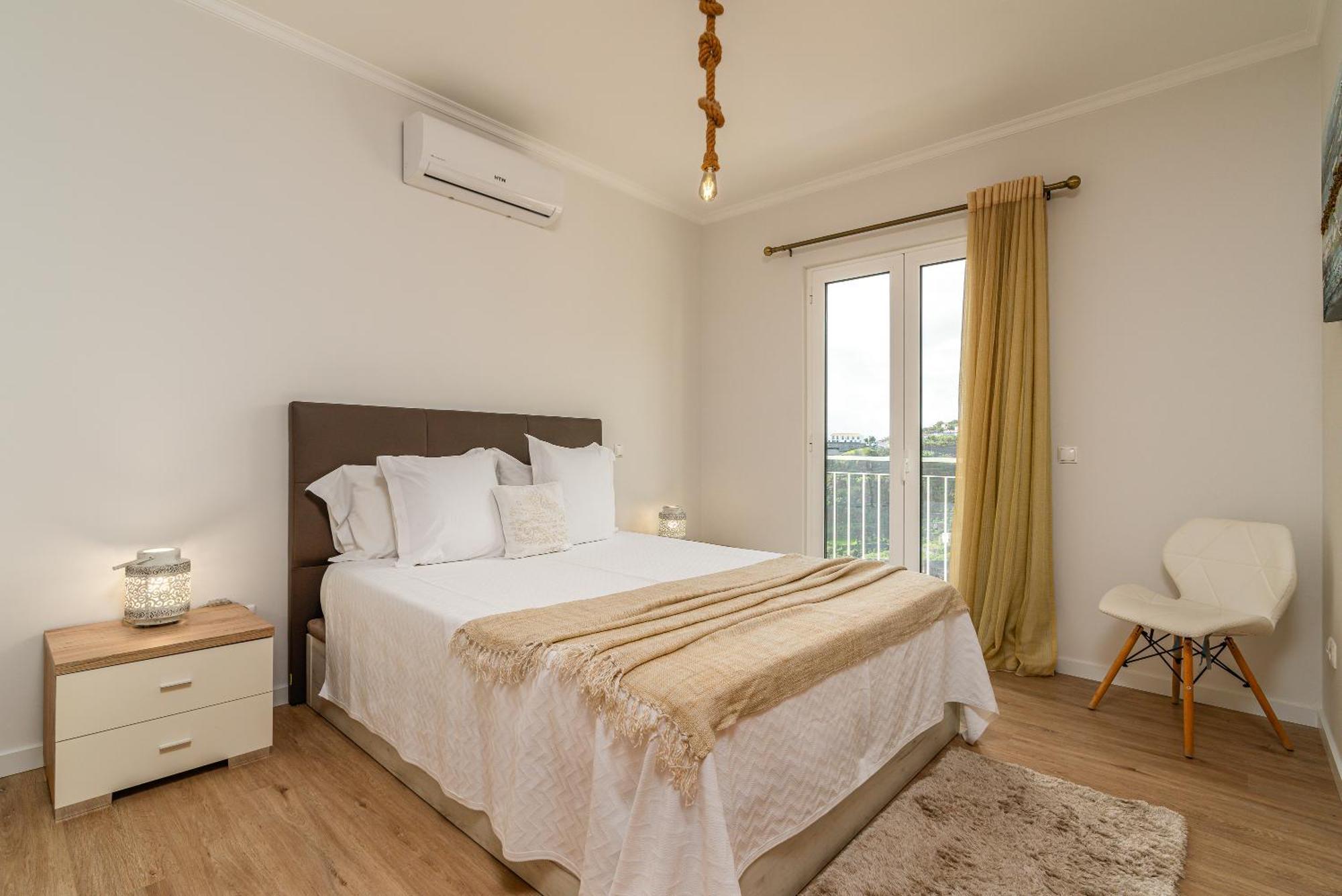 Casa Agrela By Rent2U, Lda Villa Calheta  Exteriör bild