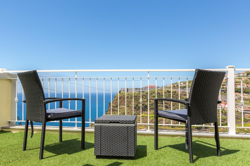 Casa Agrela By Rent2U, Lda Villa Calheta  Exteriör bild